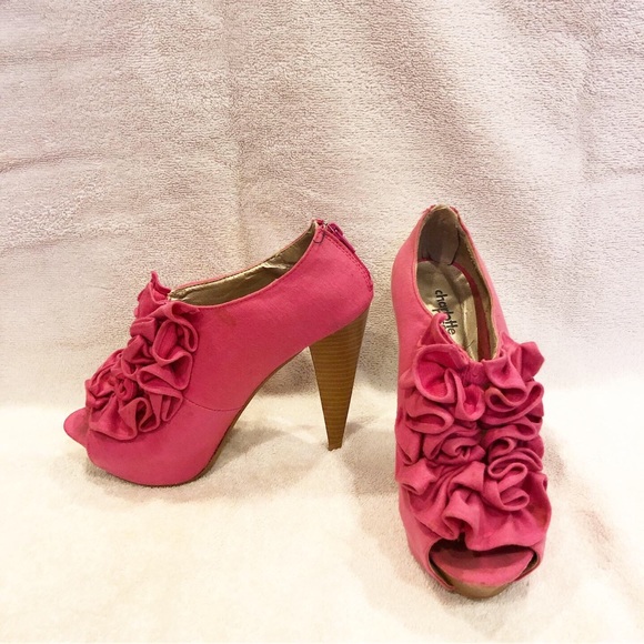 Shoes - Pink ruffle heels